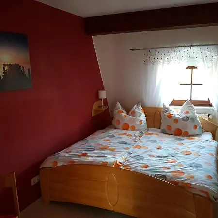 Appartement Froeschlein 2 - No Gitters & Craftsman Ilmenau